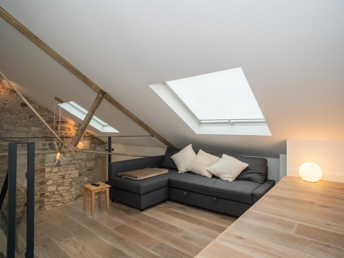 Pass The Keys Stunning 3 Bed Loft Style With Free Parking