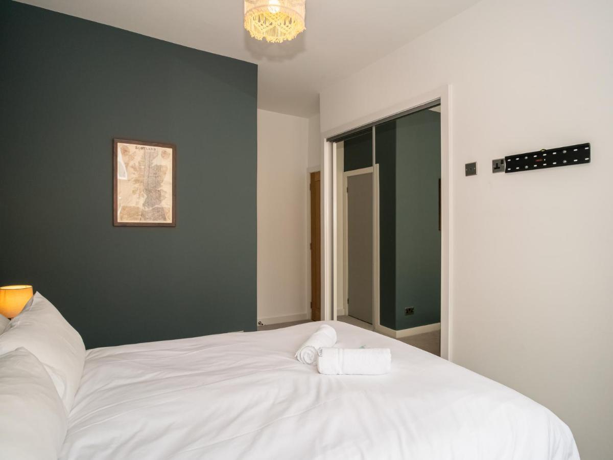 Appartement Pass The Keys Stunning 3 Bed Loft Style With Free Parking EDI