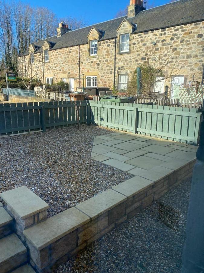 Luxurious 3 Bedroom With 2 Parking Spaces * Edinburgh