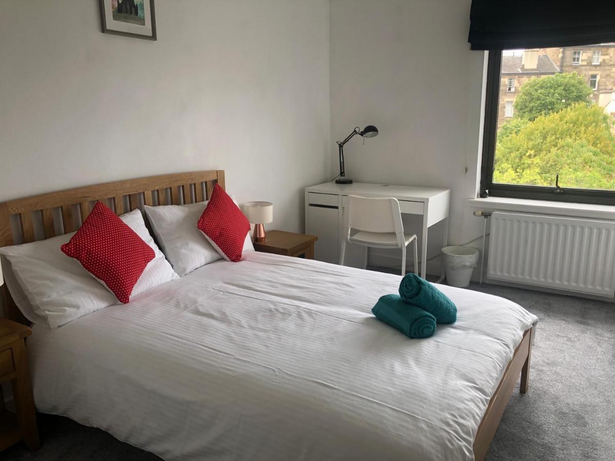 Two Bed Flat Close To Arthur's Seat And Apartment Edinburgh