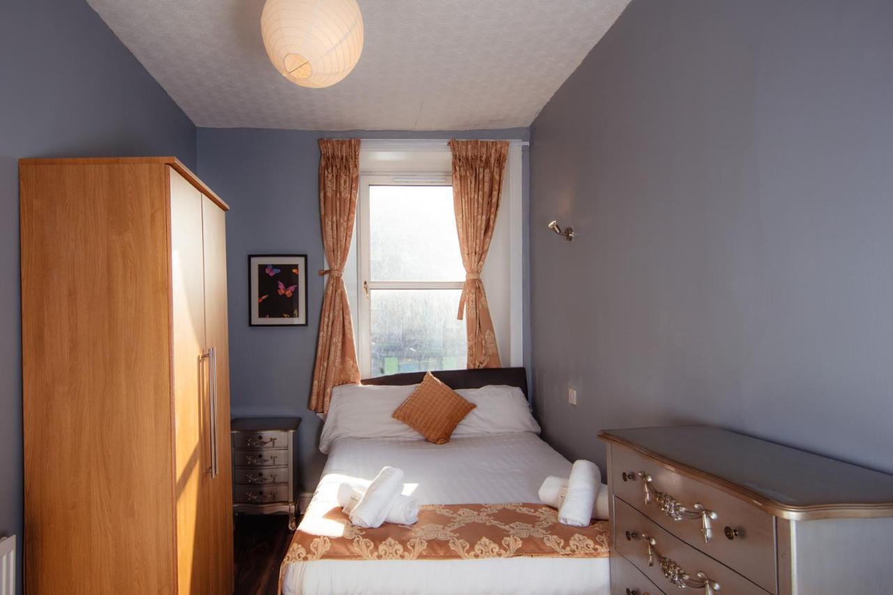 Apartment Super Central 4bedroom At The Meadows *