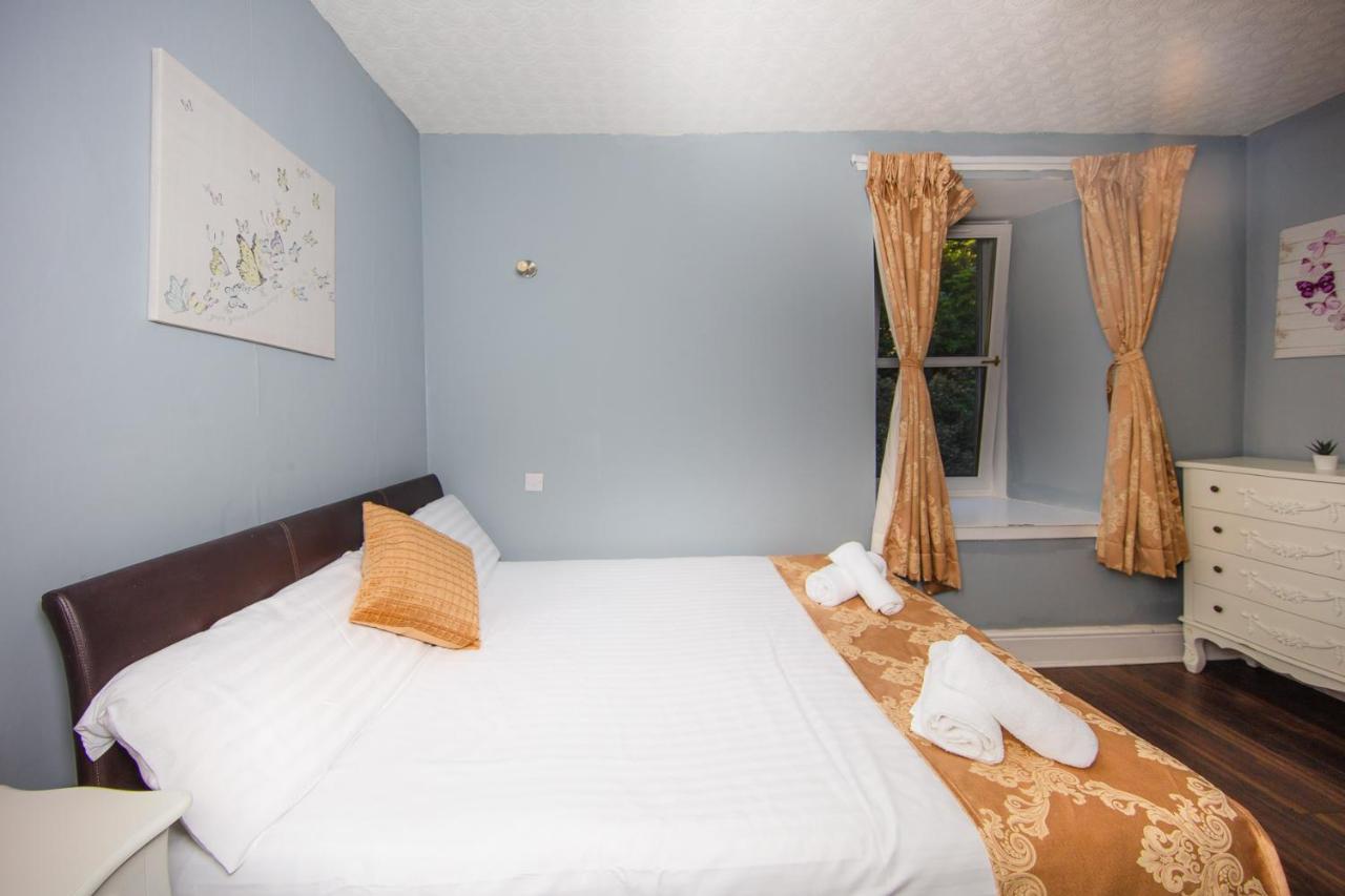 Super Central 4bedroom At The Meadows