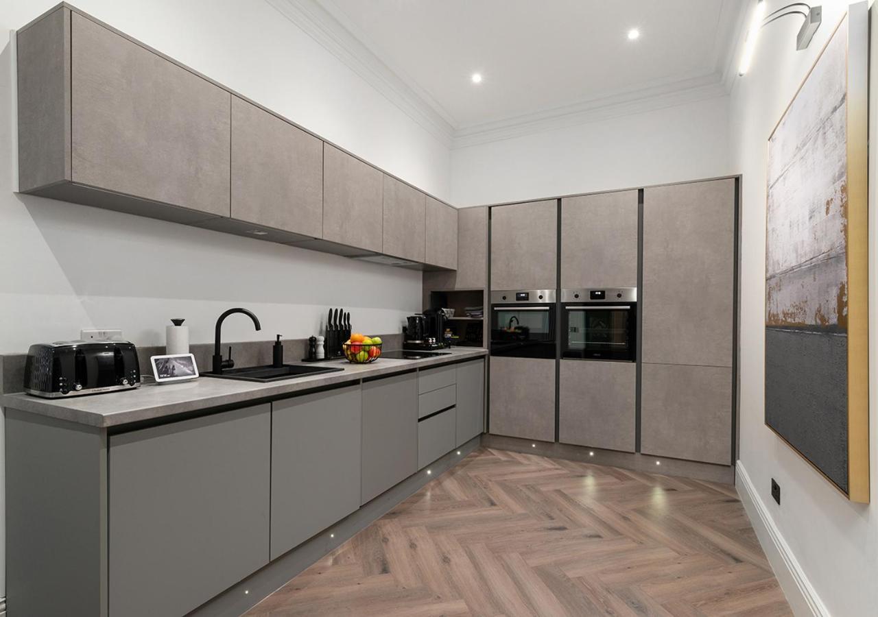 Luxury Georgian Retreat By Sovo Apartment