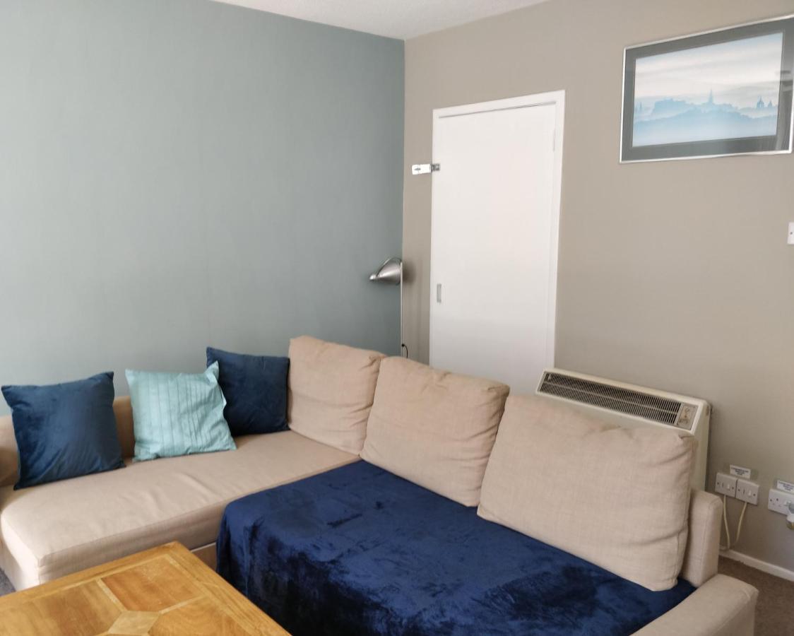 One Bedroom Websters Land Flat - Grassmarket