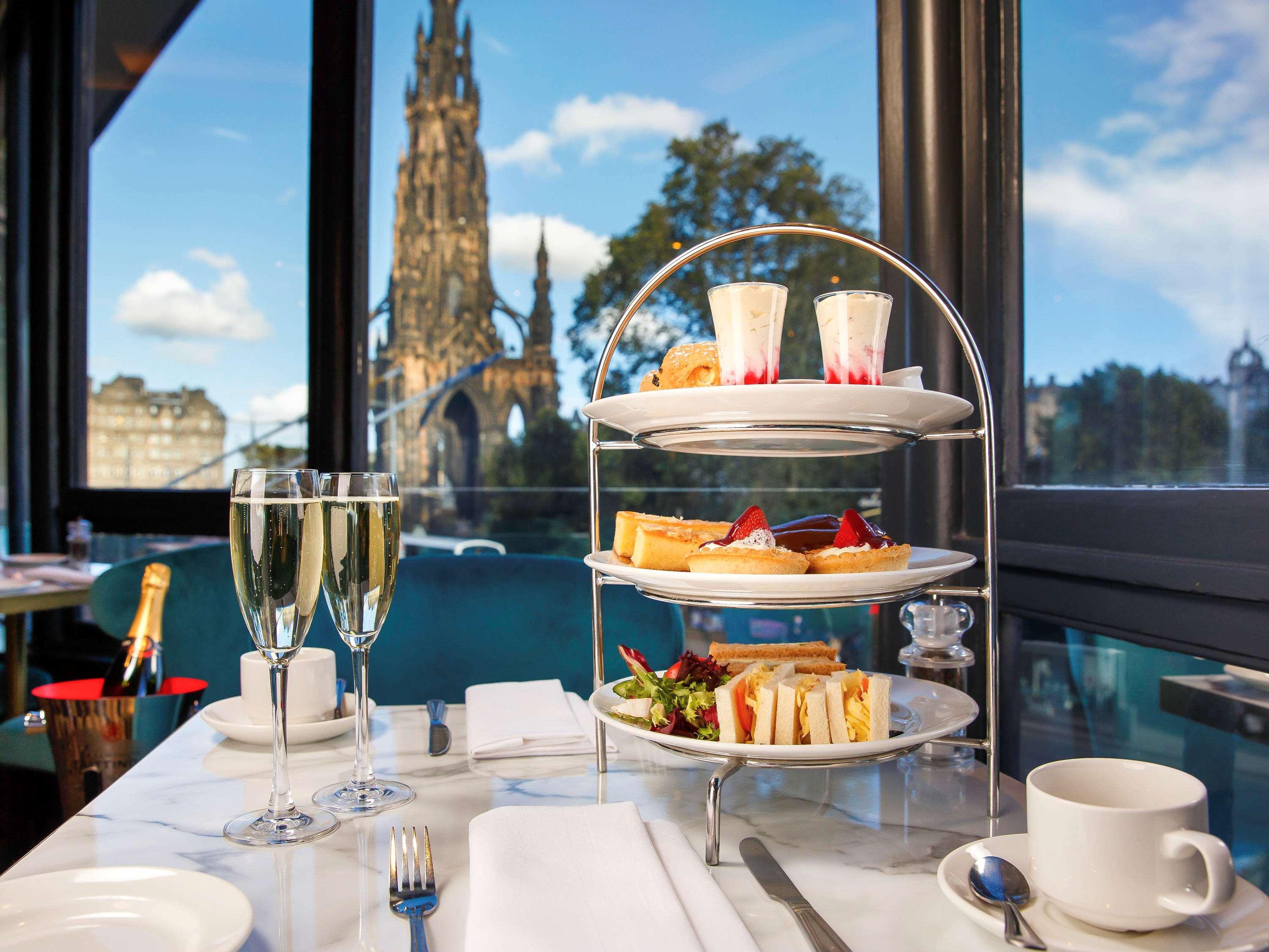 Mount Royal By The Unlimited Collection 4*