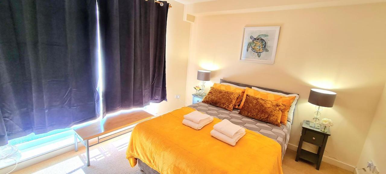 Appartement Elegant 2 Bedroom Centre - Free Parking - Private Balcony - Stunning Views *