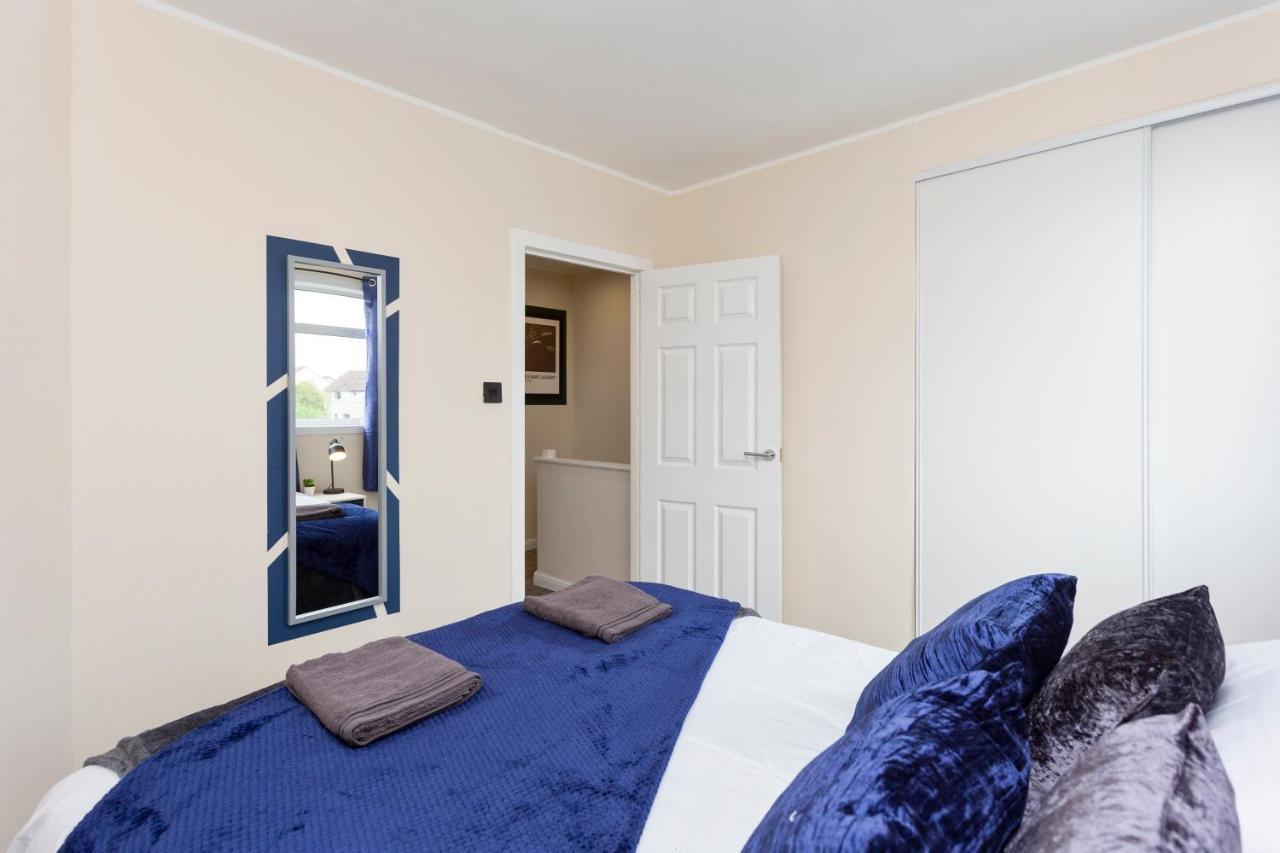 Apartment Stylish 3 Bed Abode-parking And Garden *