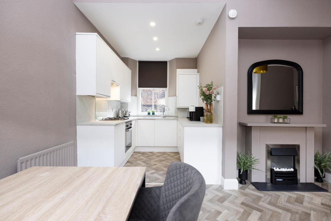 Joivy Homely By St Giles With Desk Appartement Édimbourg