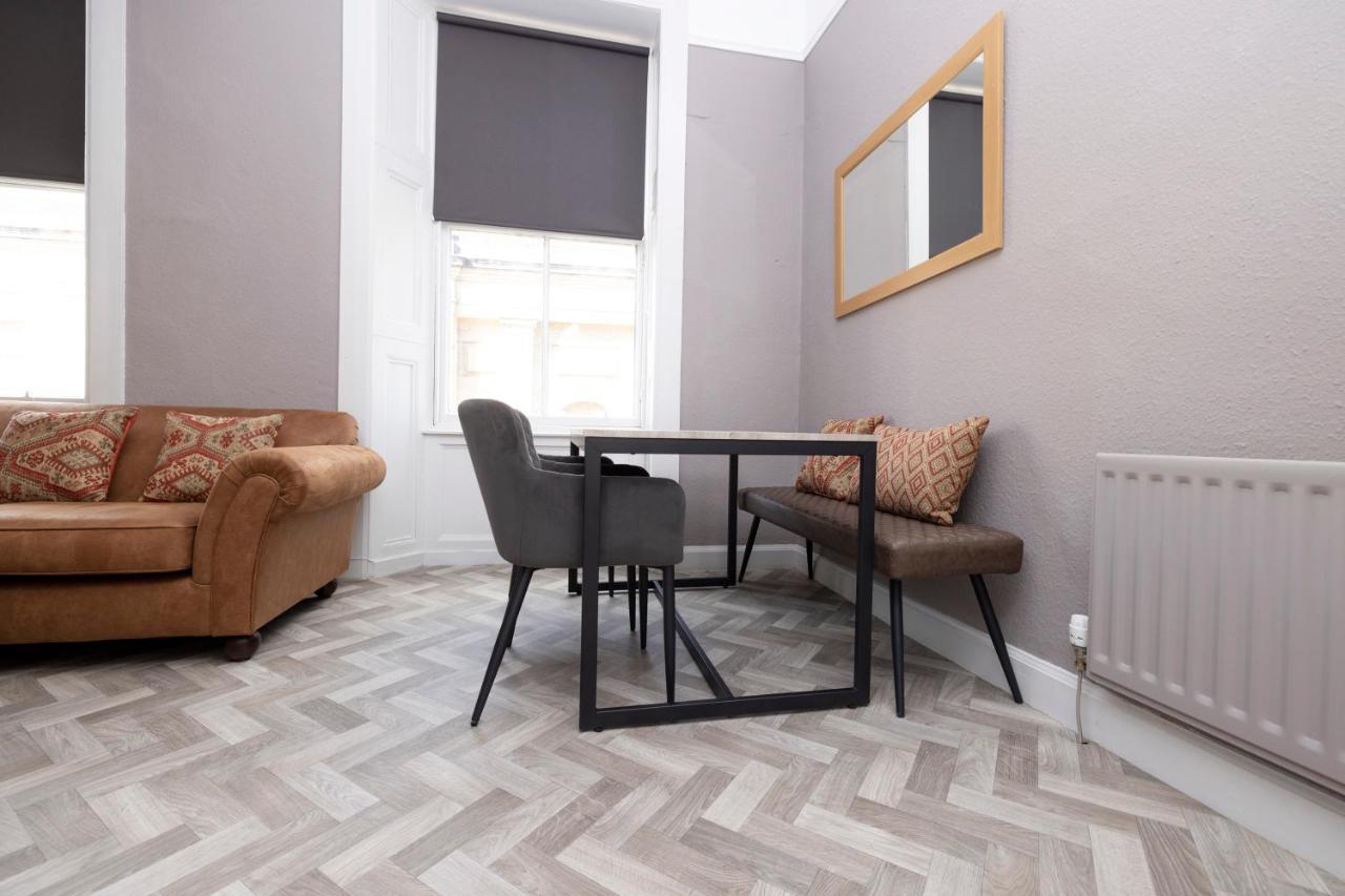 Joivy Homely By St Giles With Desk Appartement *