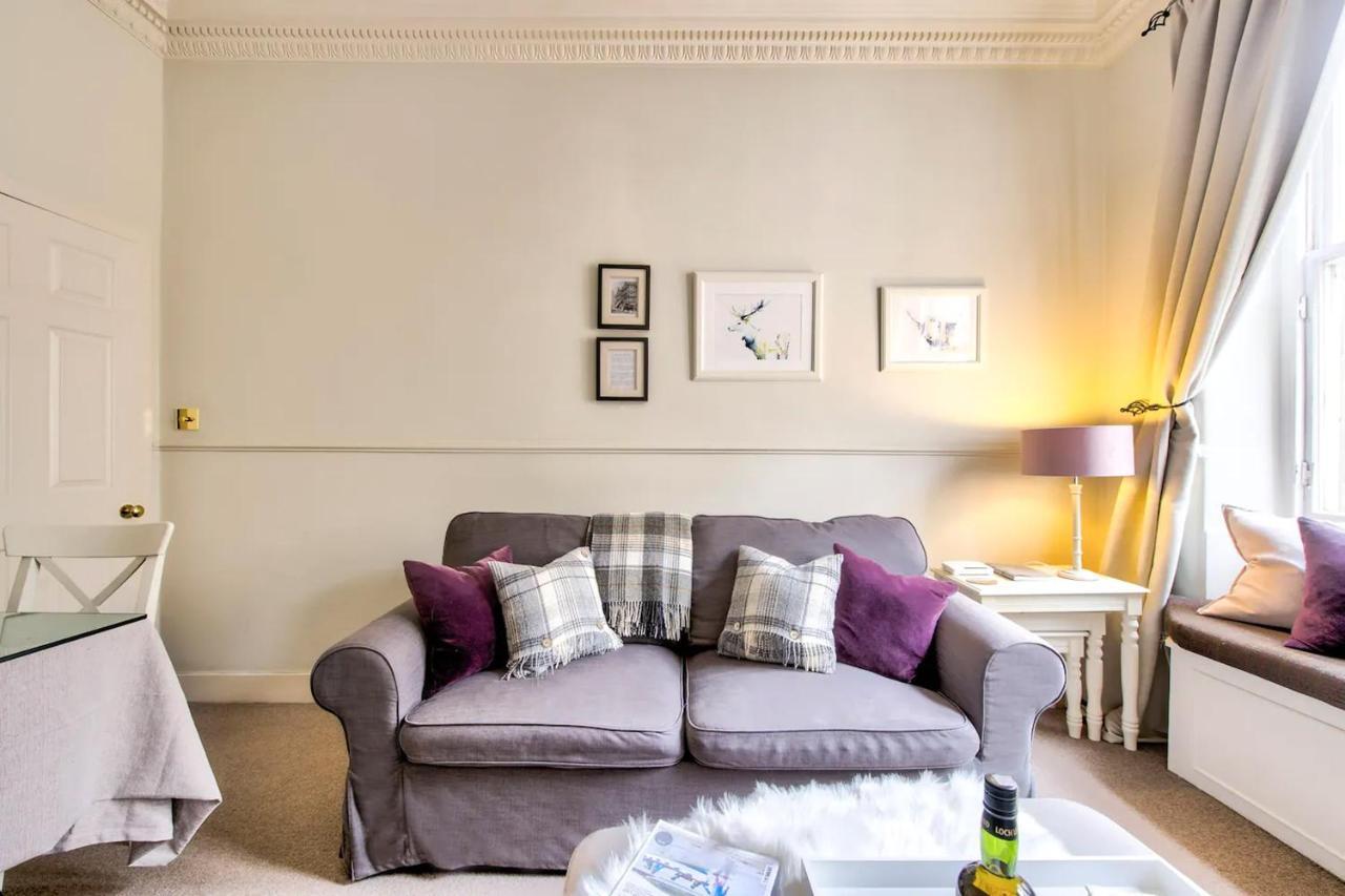 Joivy Lovely Flat On The Royal Mile * Edinburgh