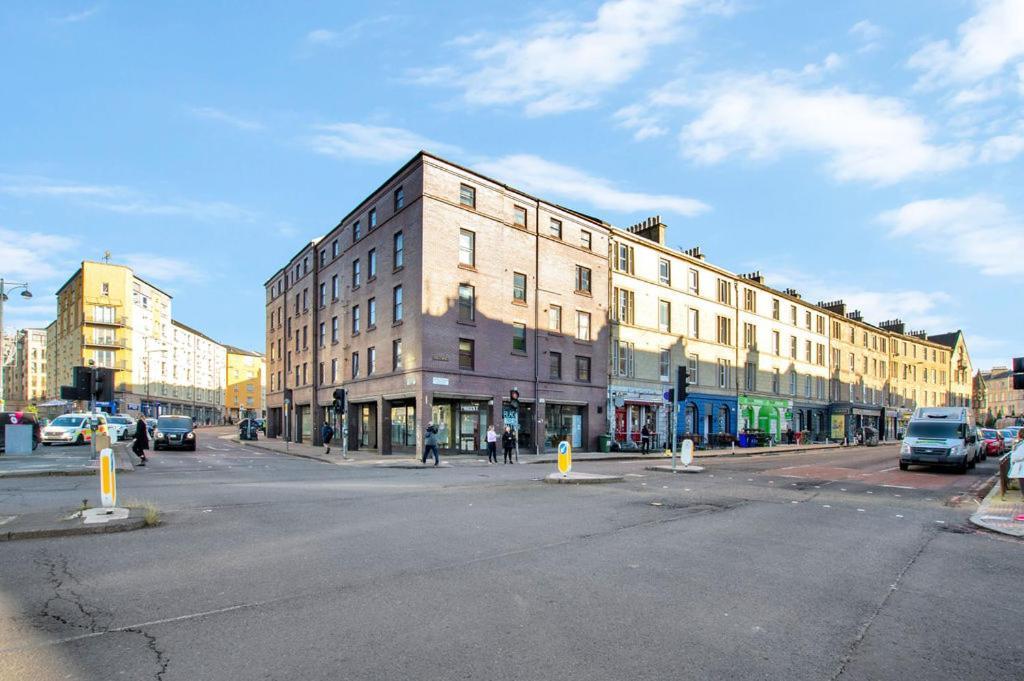 Centre 1-bed Flat, Sleeps 3 Appartement *
