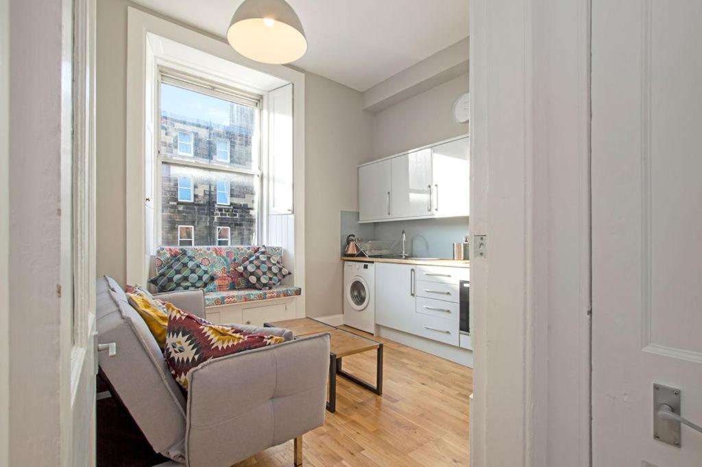 Centre 1-bed Flat, Sleeps 3 Appartement Édimbourg