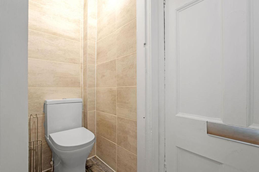 Centre 1-bed Flat, Sleeps 3 Appartement *