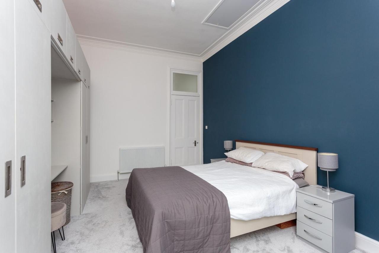 Apartment Luxury Apt Close To Meadows, Arthur Seat, Old Town