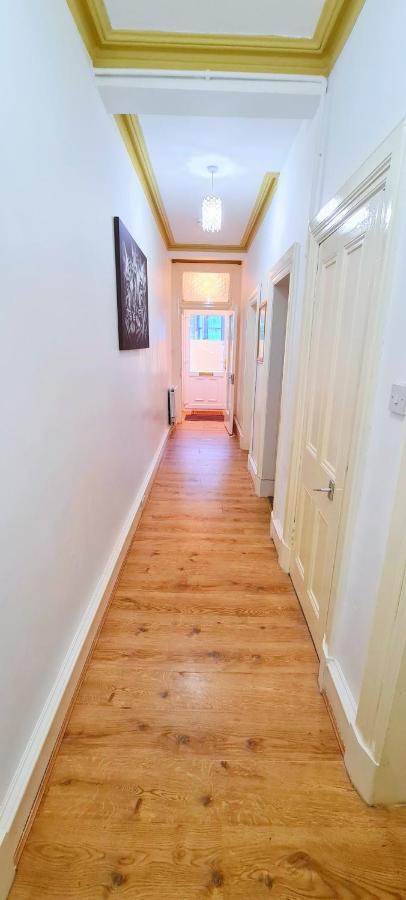 Luxury Five Bedroom Deluxe Duplex I Centre I Fully Equipped I Fountainpark Apartment *