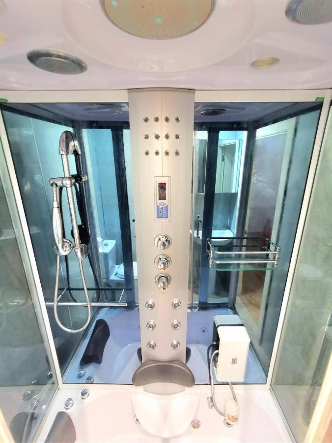 Luxury Five Bedroom Deluxe Duplex I Centre I Fully Equipped I Fountainpark * Edinburgh