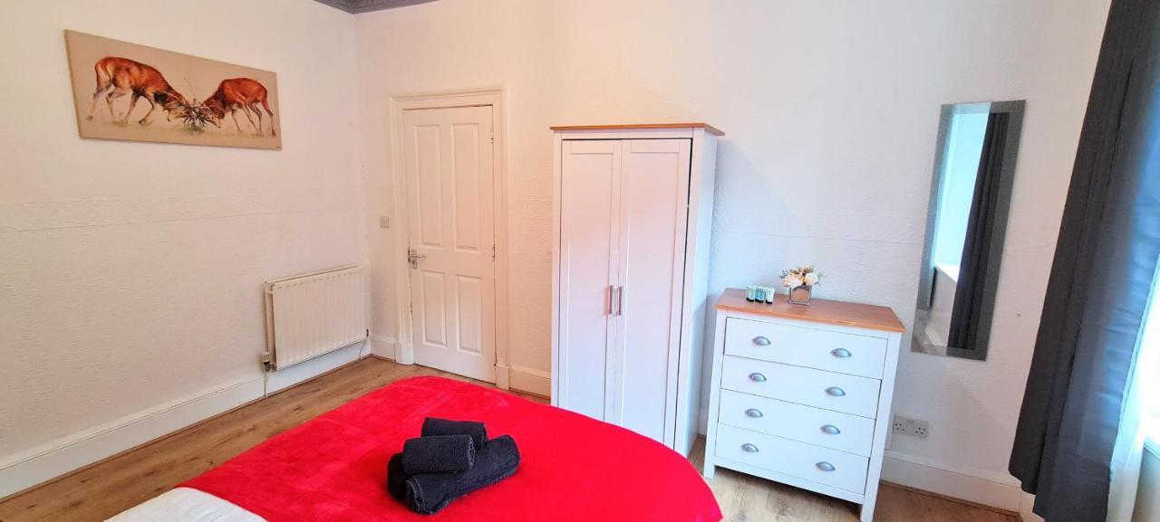 Luxury Five Bedroom Deluxe Duplex I Centre I Fully Equipped I Fountainpark Edinburgh