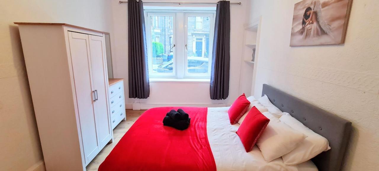 Luxury Five Bedroom Deluxe Duplex I Centre I Fully Equipped I Fountainpark * Edinburgh