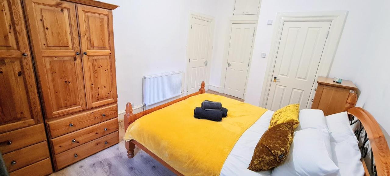 Apartment Luxury Five Bedroom Deluxe Duplex I Centre I Fully Equipped I Fountainpark *