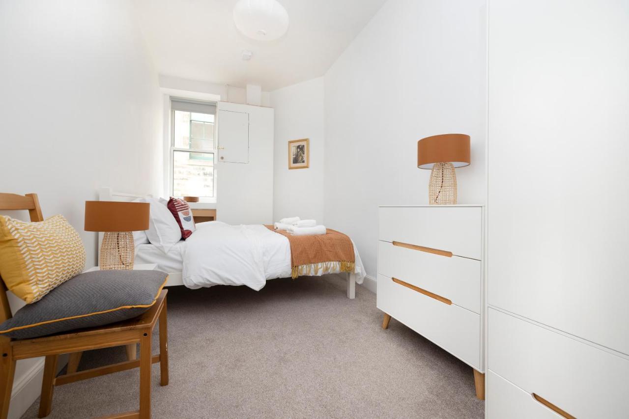 Altido Stylish 4-bed Flat In Old Town Apartment