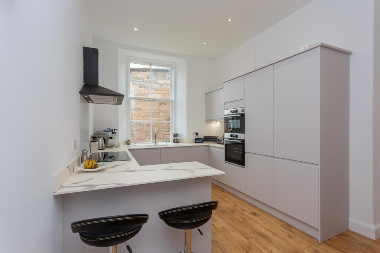 Luxury Apt Close To Meadows, Arthur Seat, Old Town Apartment