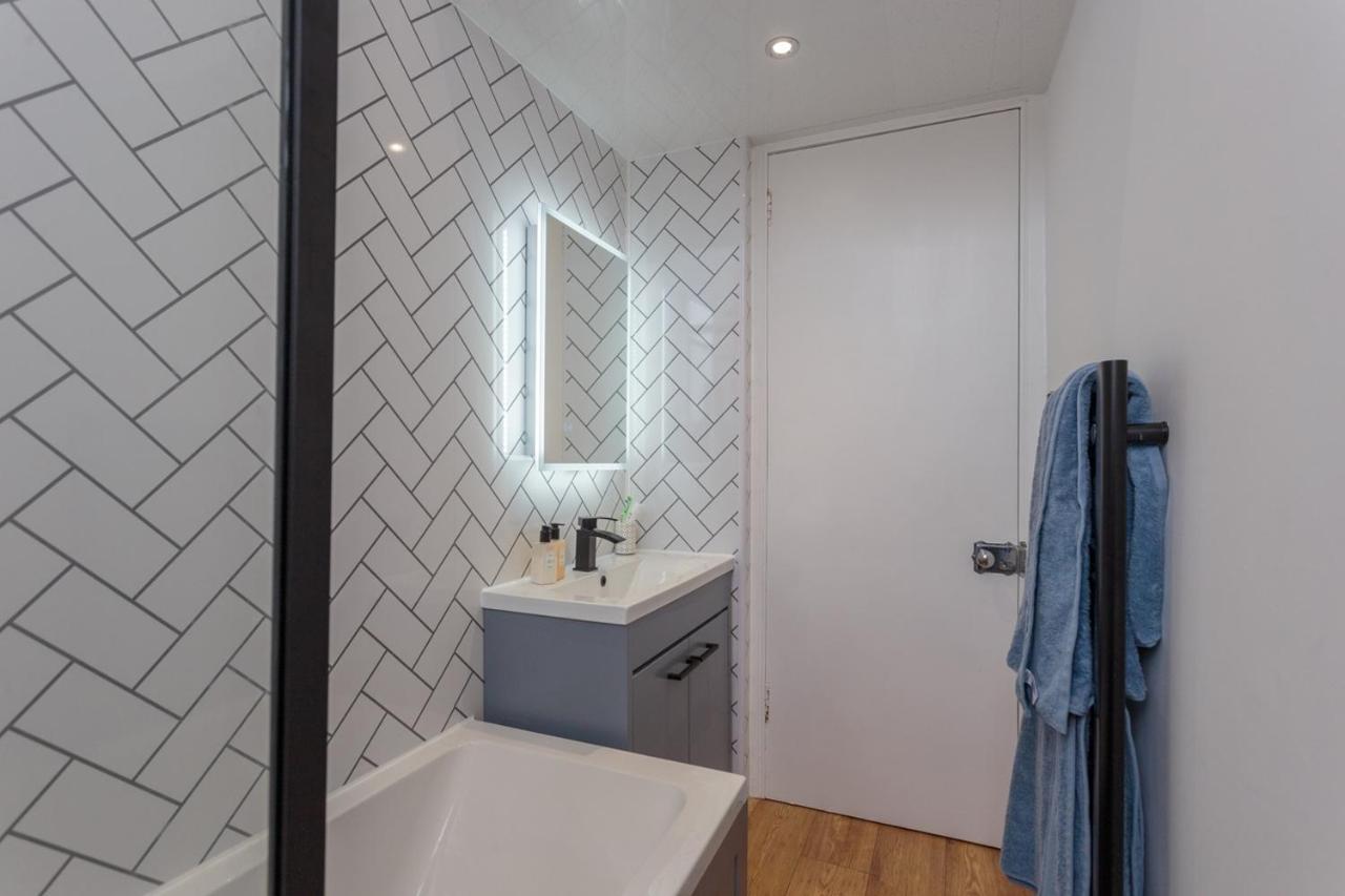 Luxury Apt Close To Meadows, Arthur Seat, Old Town * Edinburgh