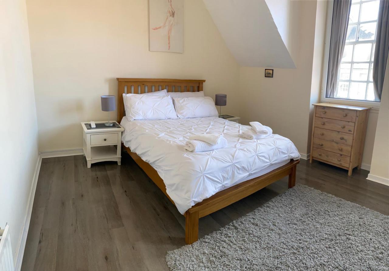 Old Town View Apartment Edinburgh