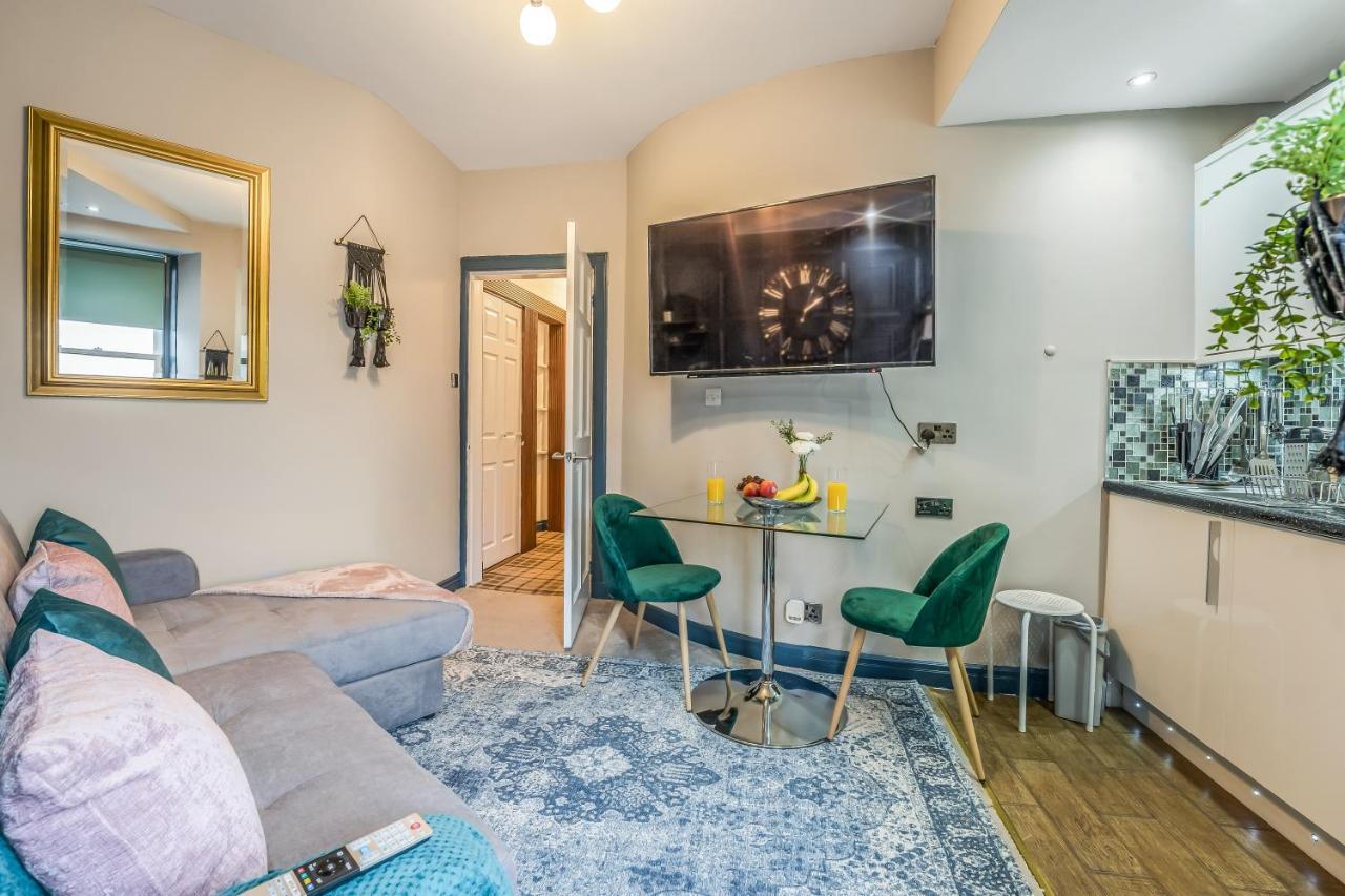 Stylish Abode * EDI