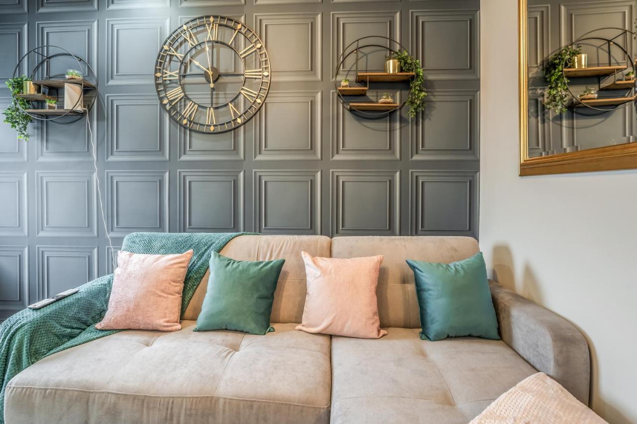 Stylish Abode * EDI