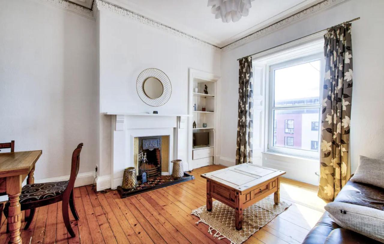 Apartment Entire Period Flat By Centre *