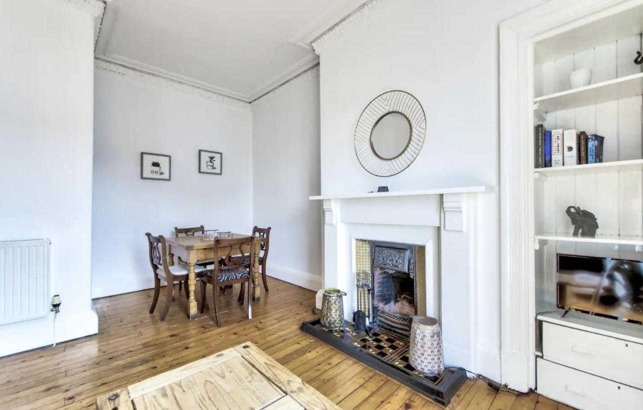 Entire Period Flat By Centre * EDI