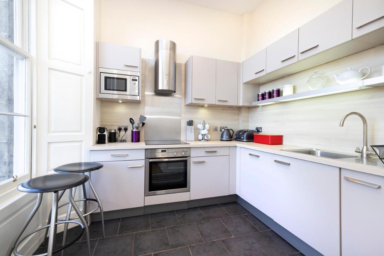 Apartment Joivy Contemporary Flat In The New Town Edinburgh