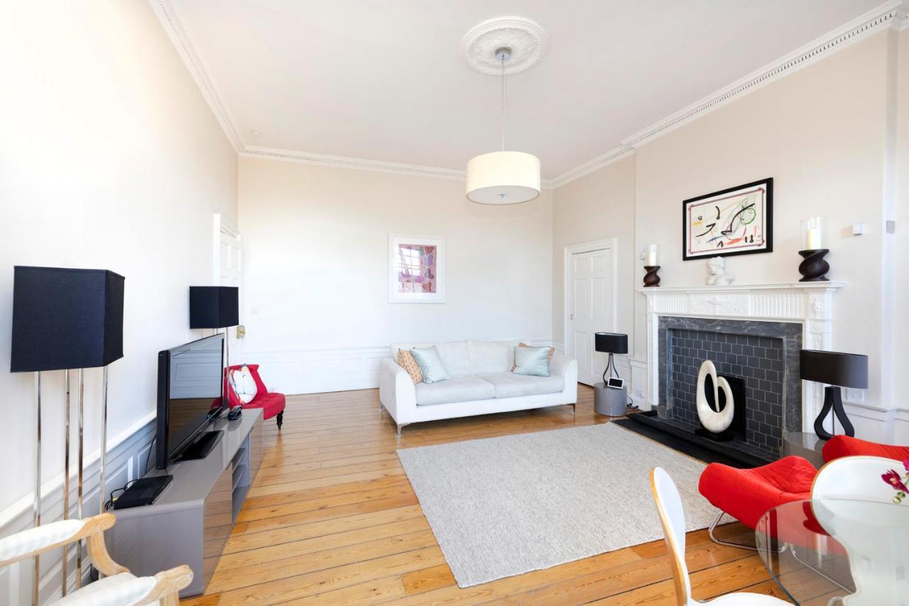 Apartment Joivy Contemporary Flat In The New Town