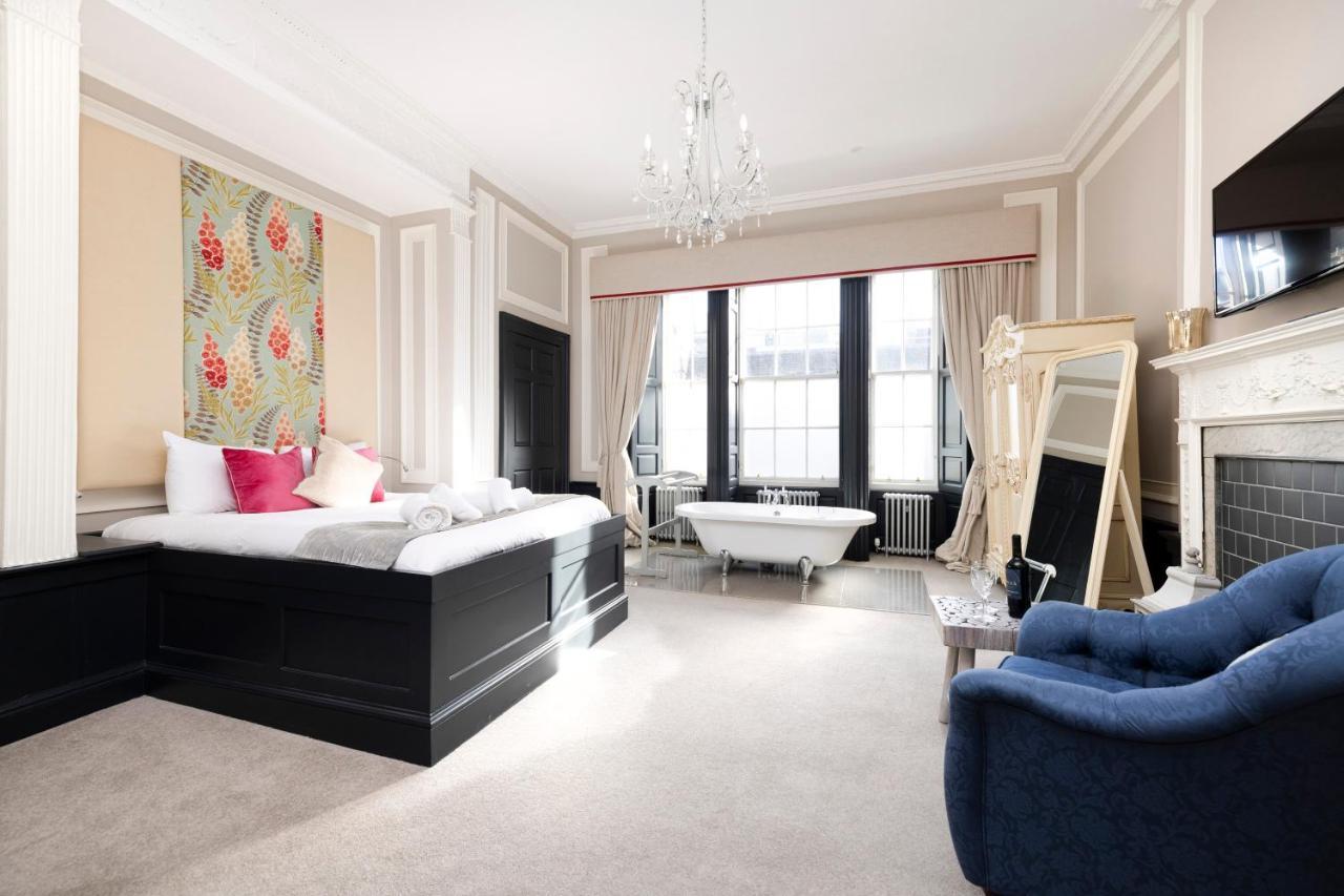 Apartment Joivy Contemporary Flat In The New Town Edinburgh