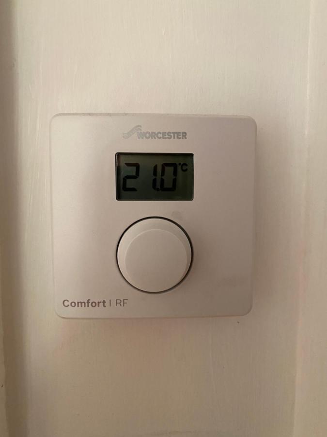 Entire Period Flat By Centre