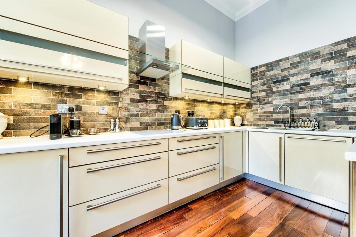 Apartment Gorgeous In The Heart Of New Town *