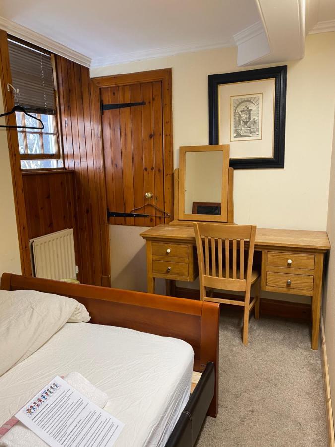 Edinb&b Couette-café