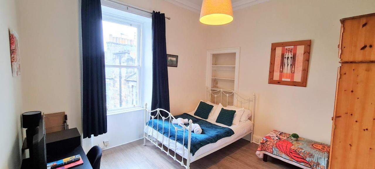 Spacious Ensuite In Centre - Five Star Amenities - Excellent Location Edinburgh
