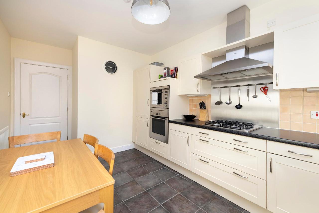 Joivy Modern Flat With Free Parking Apartment