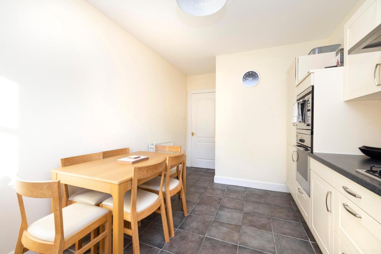 Joivy Modern Flat With Free Parking Apartment *