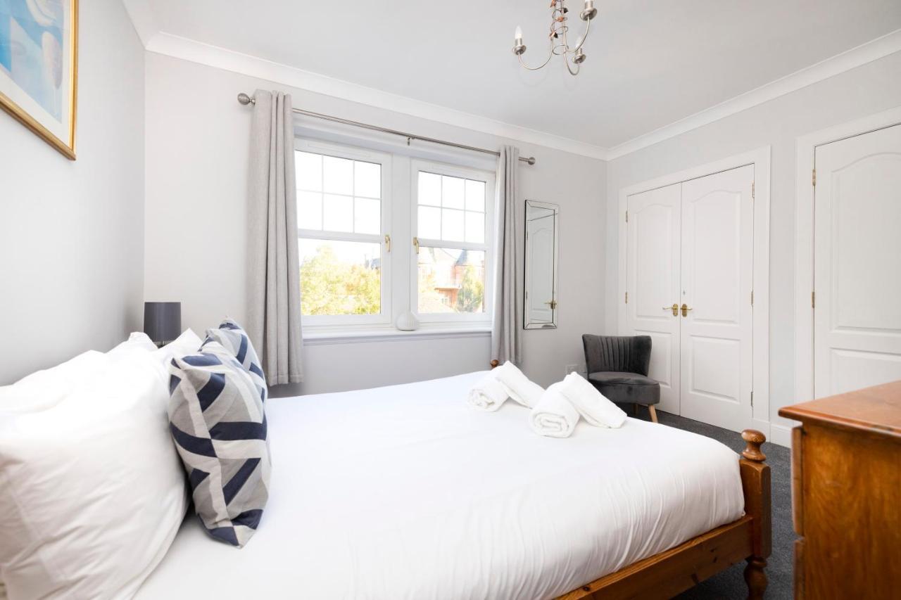 Joivy Modern Flat With Free Parking Apartment Edinburgh