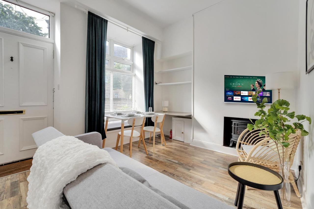Centre 2 Bedroom Main Door Edinburgh