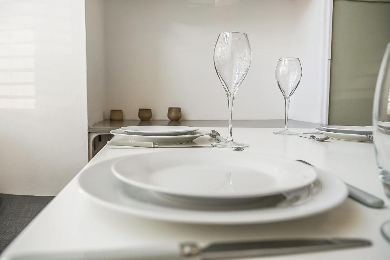 Apartment Centre 2 Bedroom Main Door Edinburgh