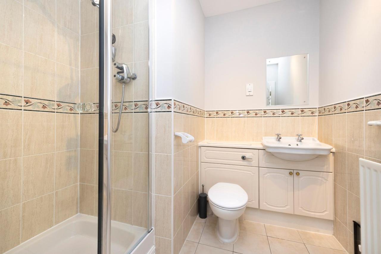 Joivy Modern Flat With Free Parking Apartment