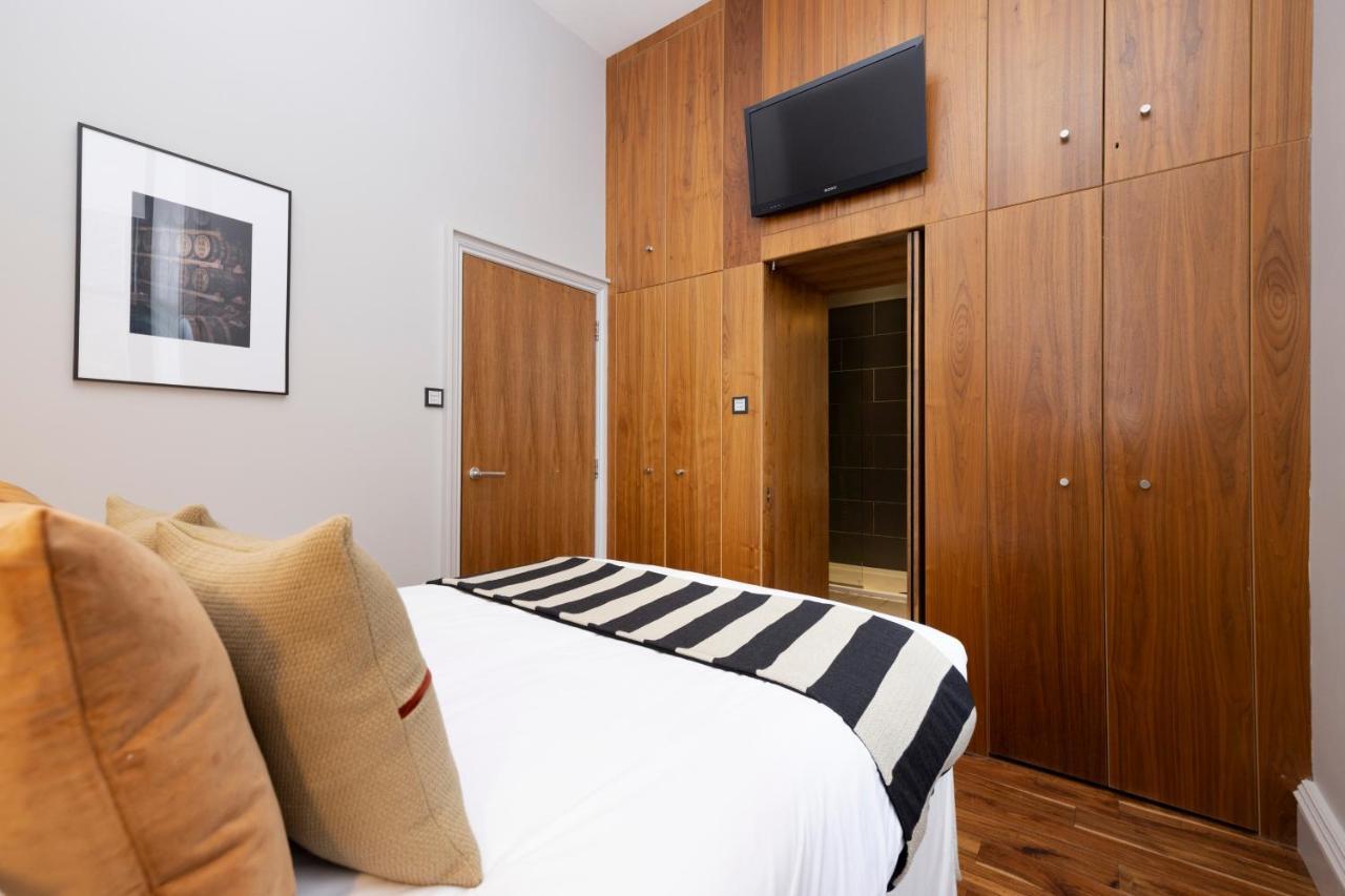Joivy Chic 2br With Views At The Heart Of Old Town Apartment