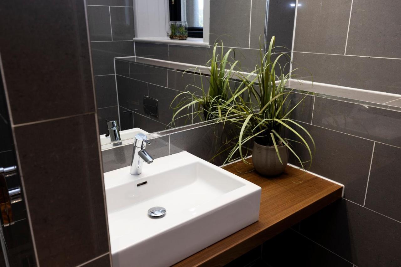 Joivy Chic 2br With Views At The Heart Of Old Town * Edinburgh
