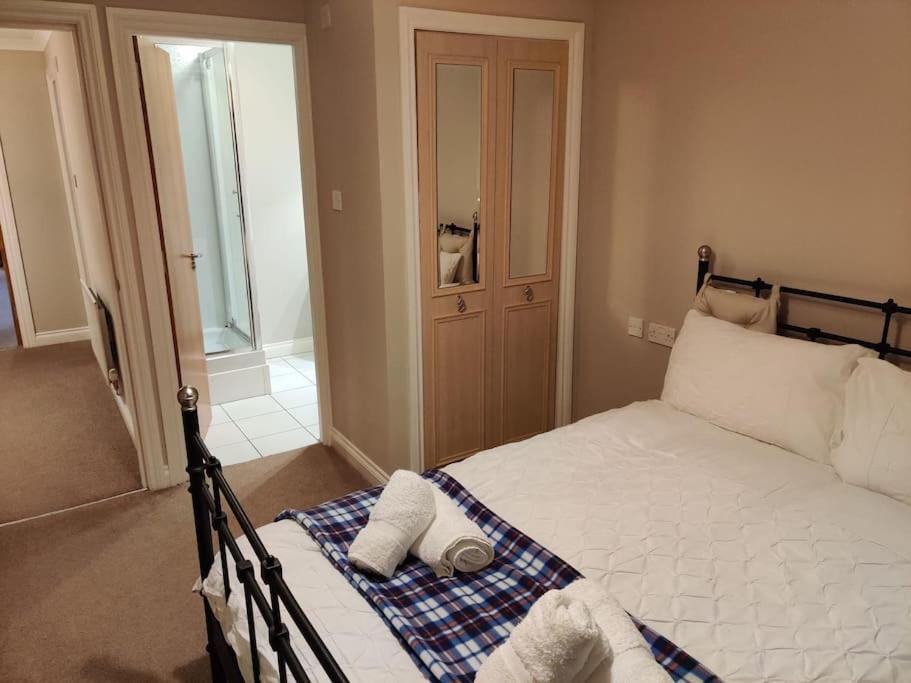 Apartment Next To The Palace And Royal Mile With Parking Edinburgh