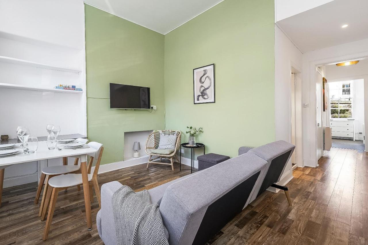 Centre 2 Bedroom Main Door Apartment