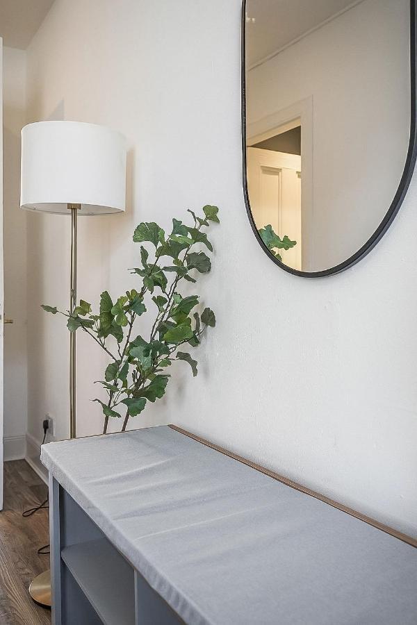 Centre 2 Bedroom Main Door Edinburgh