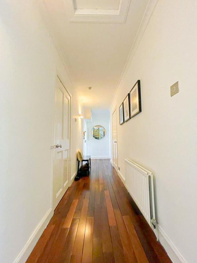 Exquisite & Lively With Fireplace & Panoramic Views